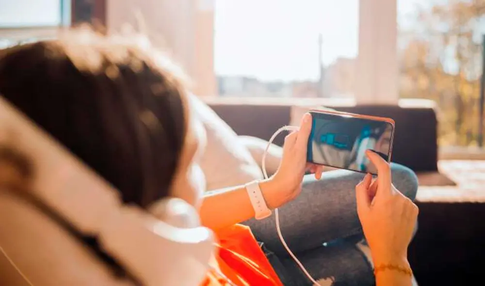 Puedes acelerar la degradación de la batería del teléfono. Foto: Noticias caracol Puedes acelerar la degradación de la batería del teléfono. Foto: Noticias caracol