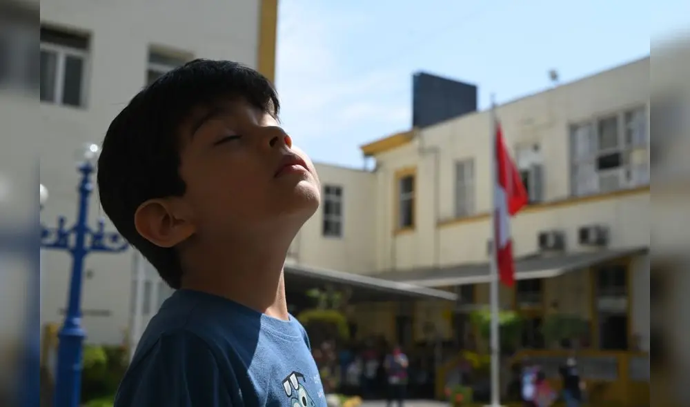 Niños deben usar protector solar antes de salir de casa, recomienda el Hospital del Niño.