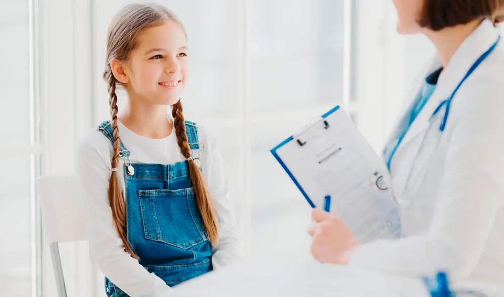 Desde su creación en los años 90, el CHIP ha ampliado su alcance y se ha comprometido a garantizar la atención médica necesaria hasta 2027, gracias a la Ley de Presupuesto Bipartidista. Foto: Vecteezy