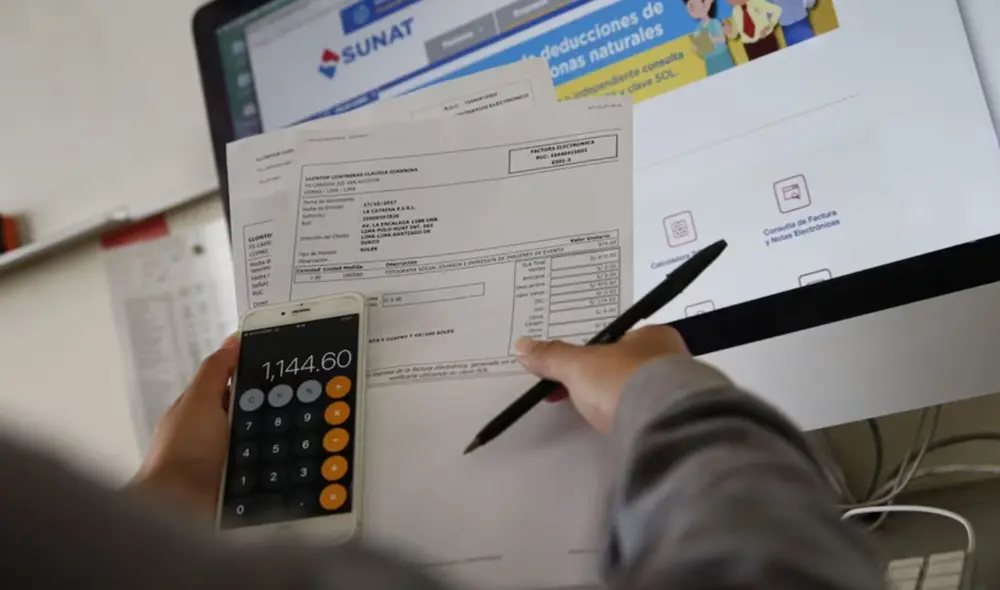 ¿Eres un empresario que necesita liquidez urgente? Con el factoring, puedes adelantar el cobro de tus facturas. ¿Eres un empresario que necesita liquidez urgente? Con el factoring, puedes adelantar el cobro de tus facturas.