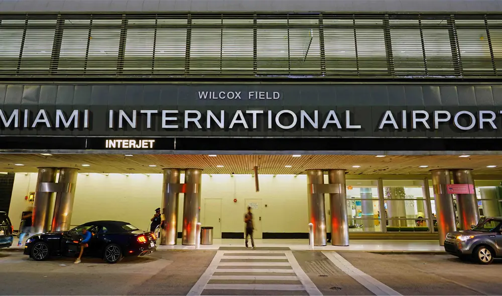 El Aeropuerto Internacional de Miami es uno de los aeropuertos más grandes y transitados de los Estados Unidos. Foto: Telemundo El Aeropuerto Internacional de Miami es uno de los aeropuertos más grandes y transitados de los Estados Unidos. Foto: Telemundo