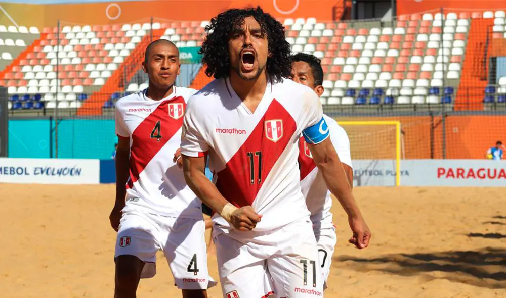 Billy Velezmoro es capitán de la selección peruana de fútbol playa. Foto: La Bicolor/X Billy Velezmoro es capitán de la selección peruana de fútbol playa. Foto: La Bicolor/X