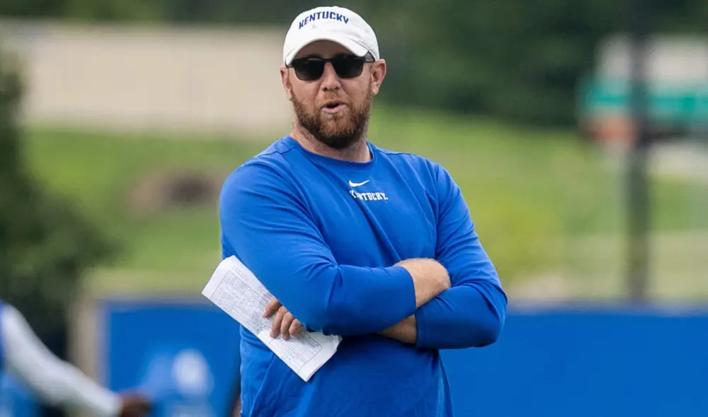 Tras su salida de Tampa Bay Buccaneers, Coen buscará transformar al equipo y potenciar el juego del quarterback Trevor Lawrence. Foto: NFL