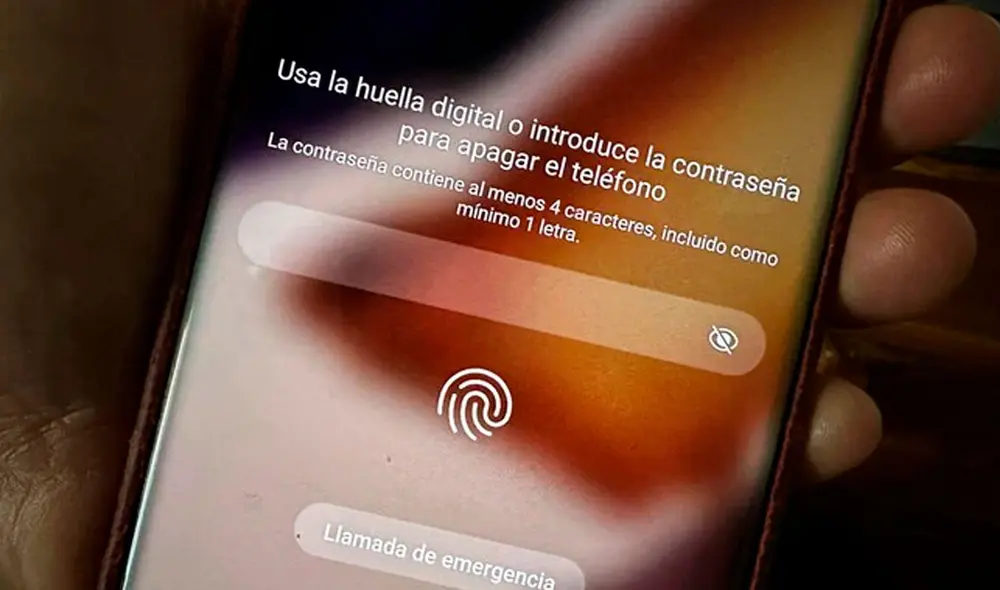 Tendrás que validar tu identidad para poder apagar tu celular. Foto: Xataka