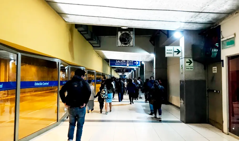 Bomberos atendieron emergencias tras corte de luz en varios distritos de Lima. Foto: difusión