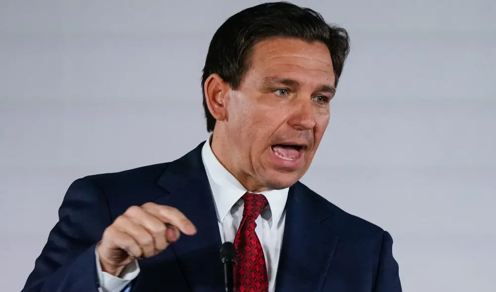 Ron DeSantis apoya a Trump en su política de deportaciones masivas. Foto: AFP Ron DeSantis apoya a Trump en su política de deportaciones masivas. Foto: AFP