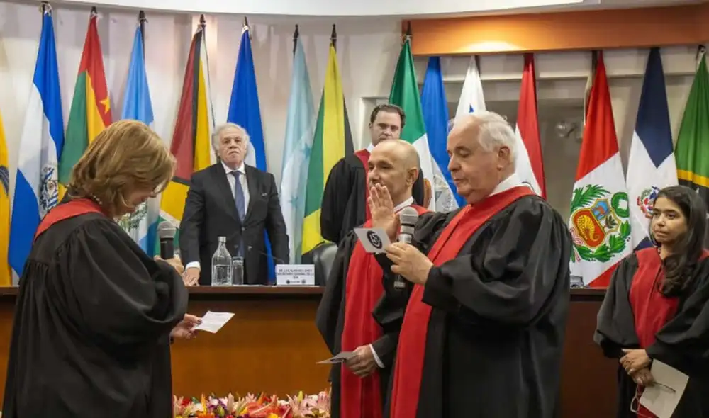 Alberto Borea juramentando en su nuevo puesto | Foto: CIDH