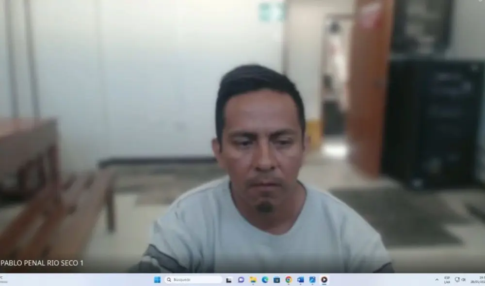 Los hechos ocurrieron el 4 de junio del año pasado, cuando el docente aprovechó su relación de confianza en el aula para cometer el delito.