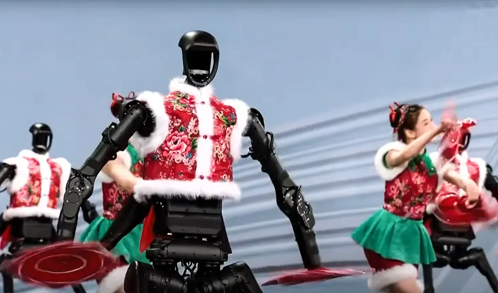 El baile Yangge, símbolo del Año Nuevo chino, fue reinterpretado por robots que mostraron una coordinación excepcional. Foto: captura SMCP