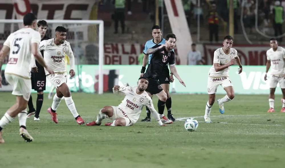 Universitario recibió al Inter Miami en el Monumental. Foto: Marco Cotrina/La República Universitario recibió al Inter Miami en el Monumental. Foto: Marco Cotrina/La República