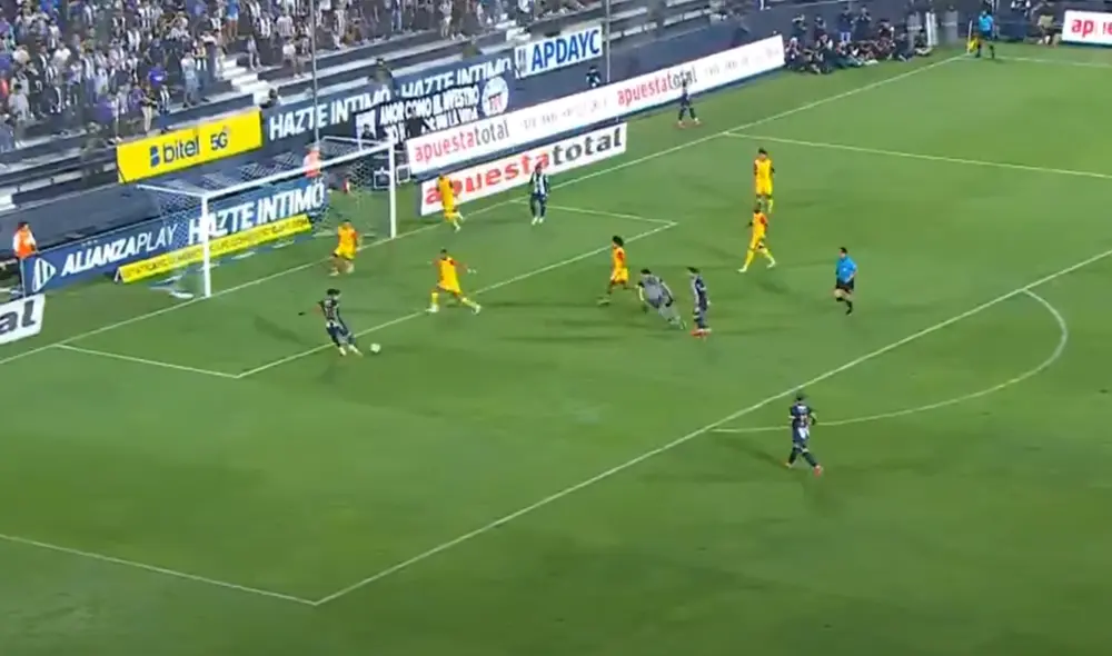 Paolo Guerrero anotó su tercer gol con Alianza Lima en el 2025. Foto: ATV