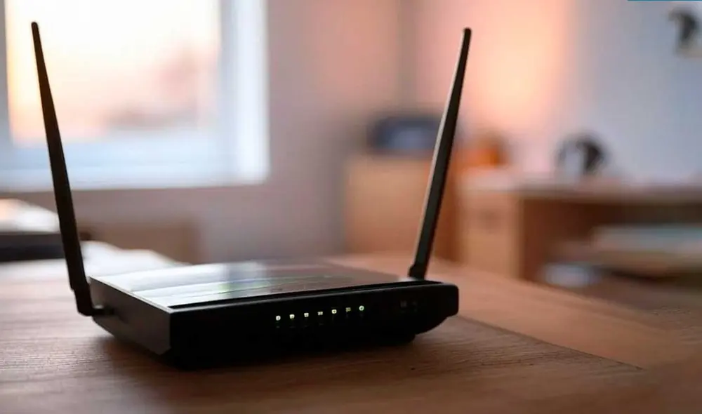 Algunos router tienen una opción para programar su reinicio automático. Foto: Grok/X