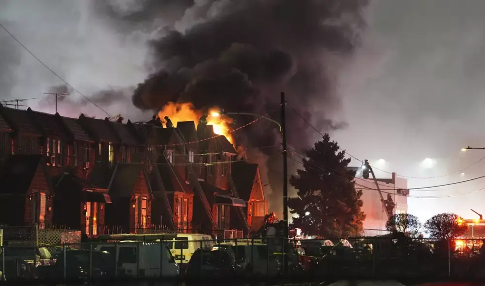 El accidente ocurrió en un área residencial de Filadelfia. Foto: Los Angeles Time