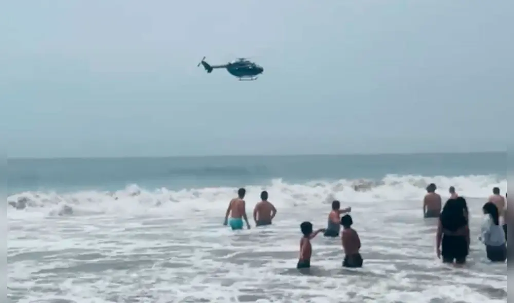 El menor se encontraba surfeando con un amigo cuando fue arrastrado por las olas. Foto: Kevinn García