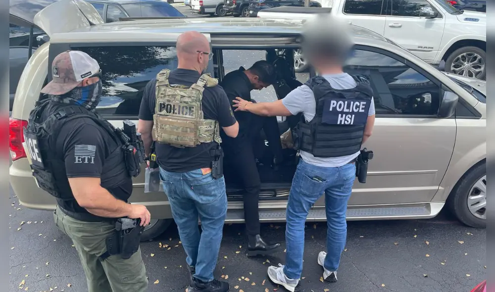 La comunidad inmigrante, que incluye a personas con estatus legal, se siente cada vez más vulnerable ante estas acciones del ICE en Illinois. Foto: X