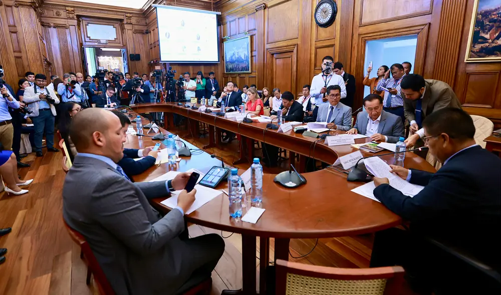 Comisión de Justicia del Congreso. Foto: composiciónLR/difusión