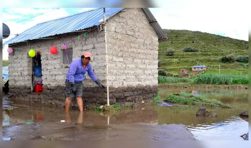 Lluvias ponen en riesgo a viviendas en Perú. Foto: Andina