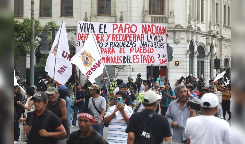 Transportistas protestaron en la plaza San Martín. Crédito: Félix Contreras. Transportistas protestaron en la plaza San Martín. Crédito: Félix Contreras.