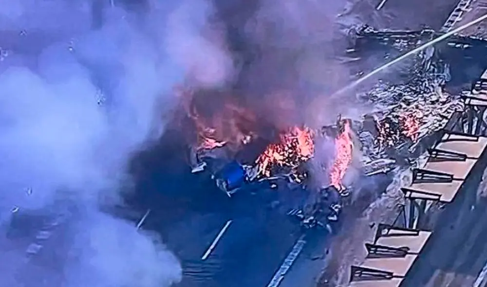 La se estrelló contra un autobús en una concurrida avenida de São Paulo, Brasil. Foto: difusión. La se estrelló contra un autobús en una concurrida avenida de São Paulo, Brasil. Foto: difusión.