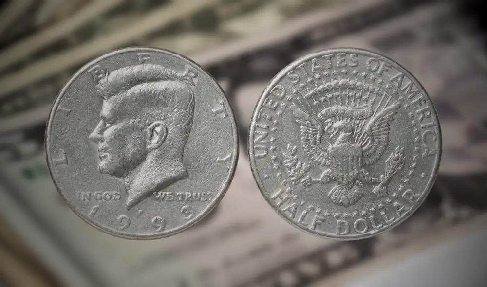 La moneda de 50 centavos de Kennedy ha visto un aumento significativo en su valor. Foto: composición LR/difusión La moneda de 50 centavos de Kennedy ha visto un aumento significativo en su valor. Foto: composición LR/difusión