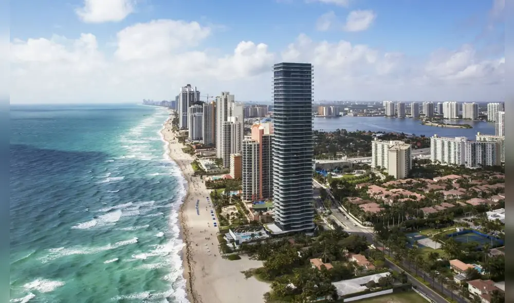 Entre los edificios afectados por el hundimiento, se encuentran la Porsche Design Tower y algunas Torres Trump. Foto: AFP