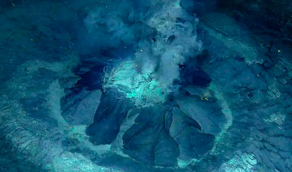 El volcán de lodo Borealis se ubica dentro de un cráter de 25 metros de profundidad. Foto: difusión