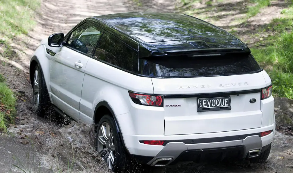 Una mujer no aguantó las infidelidades de su pareja y lo atropelló como venganza. Foto: referencial