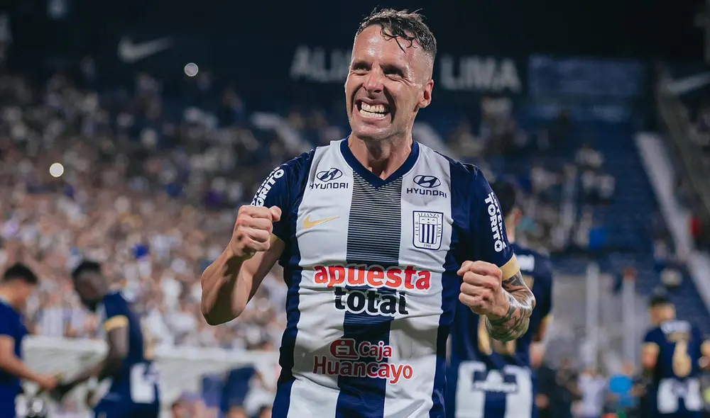 Pablo Lavandeira fue titular en el partido ante Cusco FC por la fecha 1. Foto: Alianza Lima