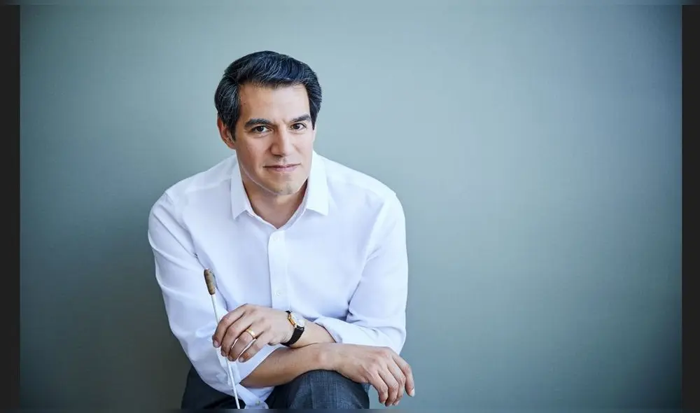 Miguel Harth-Bedoya. Foto: Michal Novak. Miguel Harth-Bedoya. Foto: Michal Novak.