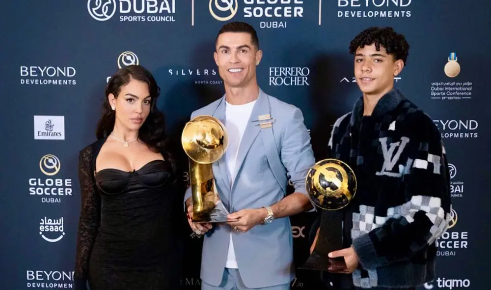 Cristiano Ronaldo ganó 2 premios en el Globe Soccer Awards, edición Dubái, y estuvo en la ceremonio con su hijo y su pareja, Gerogina Rodríguez. Foto: Cristiano Ronaldo/X Cristiano Ronaldo ganó 2 premios en el Globe Soccer Awards, edición Dubái, y estuvo en la ceremonio con su hijo y su pareja, Gerogina Rodríguez. Foto: Cristiano Ronaldo/X