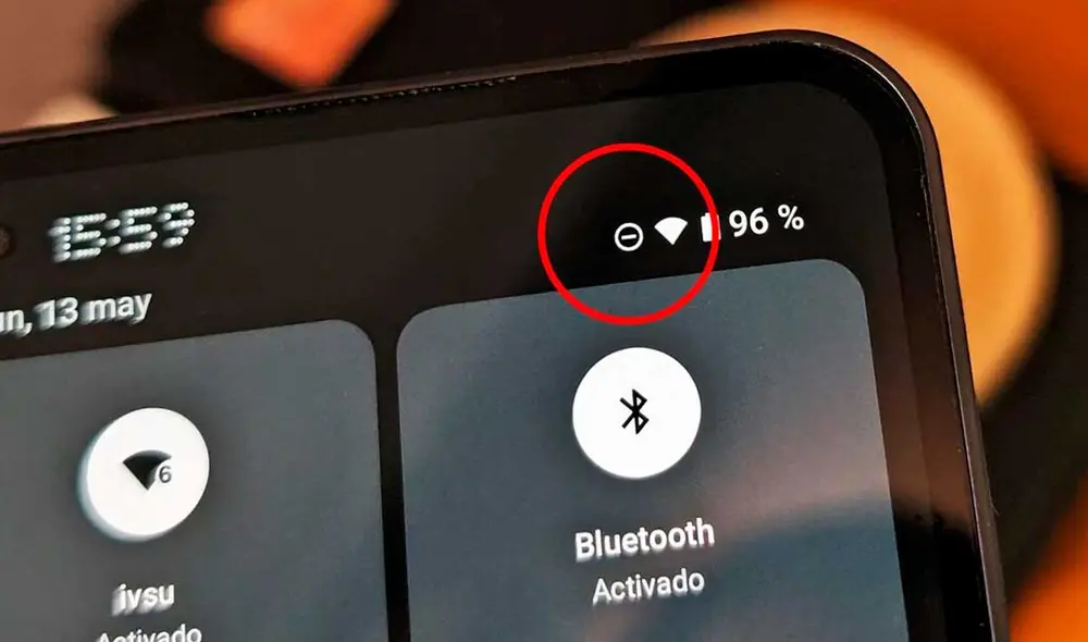Se trata del ícono 'No molestar' que está presente en muchos celulares. Foto: Xataka