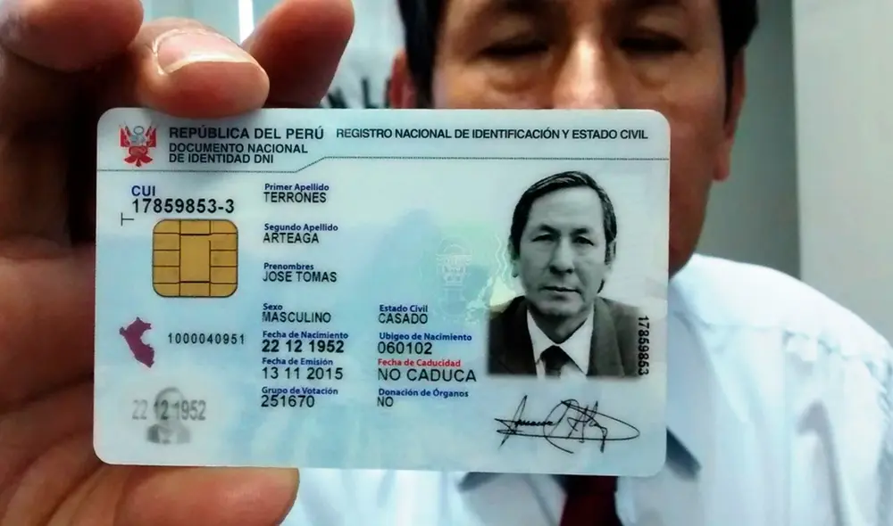 La actualización del estado civil se efectuará al renovar el DNI por vencimiento o cuando el titular solicite el cambio. Foto: Andina