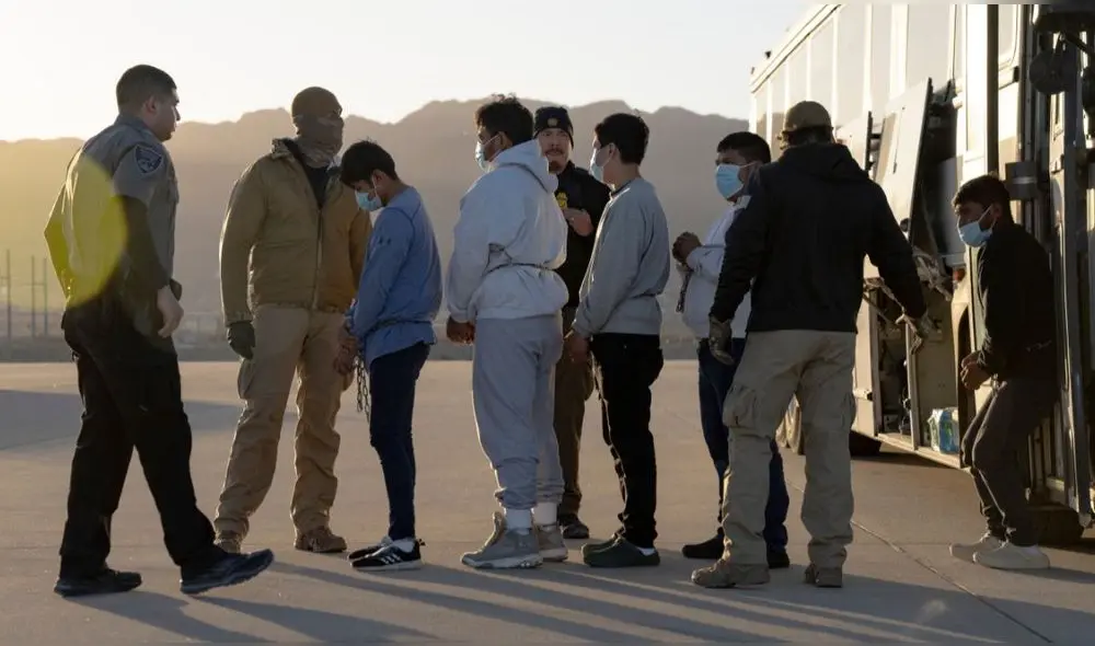 Trump afirmó que su gobierno se enfocaría en la migración y la deportación de personas en situación irregular. Foto: AFP.