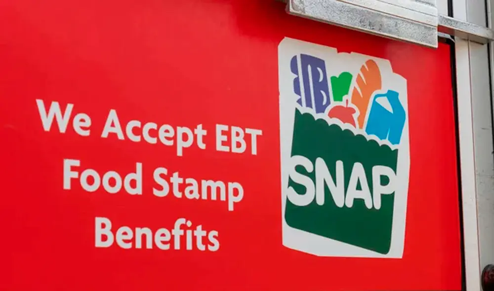 Si eres beneficiario de SNAP o conoces a alguien que lo es, sigue las recomendaciones de seguridad y reporta cualquier actividad sospechosa. Foto: Depositphotos
