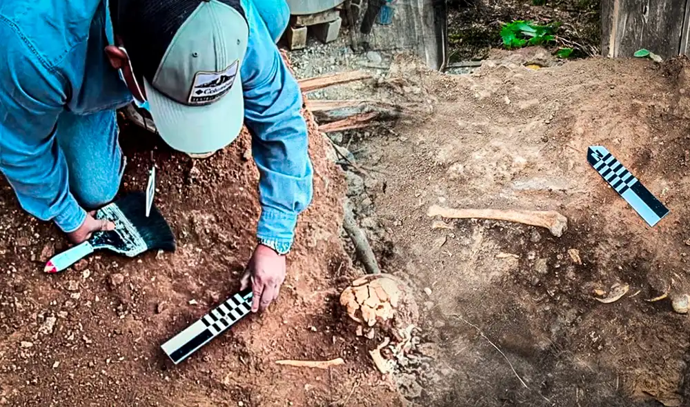 Restos humanos hallados en Cajamarca serán estudiados para determinar de quiénes se trata. Foto: composición de Gerson Cardoso/Gob/La República