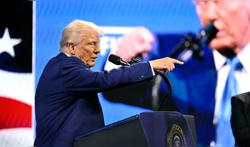 Aunque su popularidad general disminuyó, Trump conserva un respaldo estable del 47 % en su política migratoria, según Reuters. Foto: AFP. Aunque su popularidad general disminuyó, Trump conserva un respaldo estable del 47 % en su política migratoria, según Reuters. Foto: AFP.