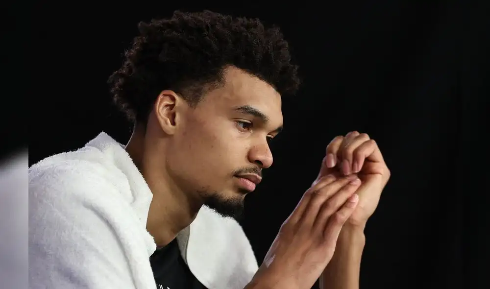 El buen desempeño de Victor Wembanyama lo llevó a ser considerado para candidato a Mejor Defensor del año en la NBA. Foto: AFP