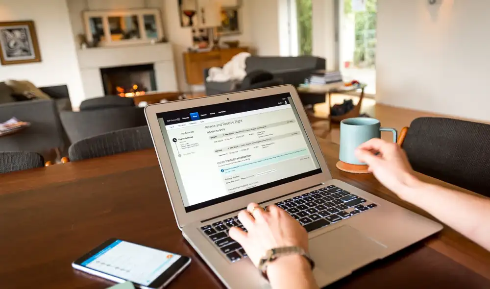 Esta empresa de California ofrece empleo con remuneración de 18 dólares por hora. Foto: Freepik