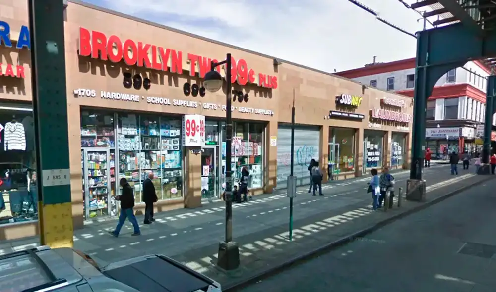 El agresor, con antecedentes de comportamiento violento, hirió al trabajador y además intentó prenderle fuego. Foto: The New York Post