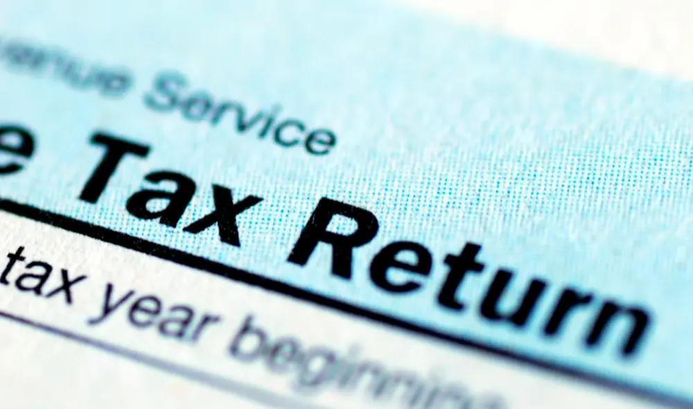 Los inmigrantes en Estados Unidos pueden recibir un beneficio clave en la declaración de impuestos este 2025. Foto: CNN