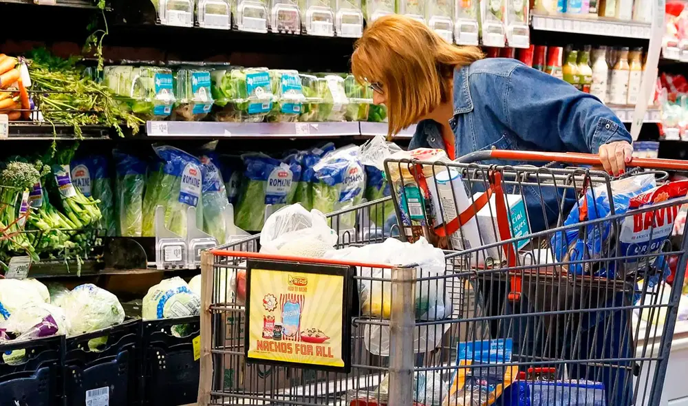 Los precios de los alimentos fueron evaluados el mes de enero, por lo que no tomó en cuenta el reciente incremento de precio de los huevos, indicó Chip Lupo, escritor y analista de WalletHub, a USA Today. Foto: Hola News.