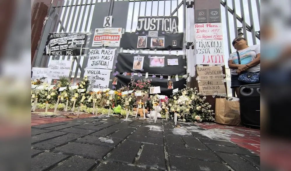 Ciudadanos denunciaron que la cifra de fallecidos en Real Plaza Trujillo no era la correcta. Foto: La República