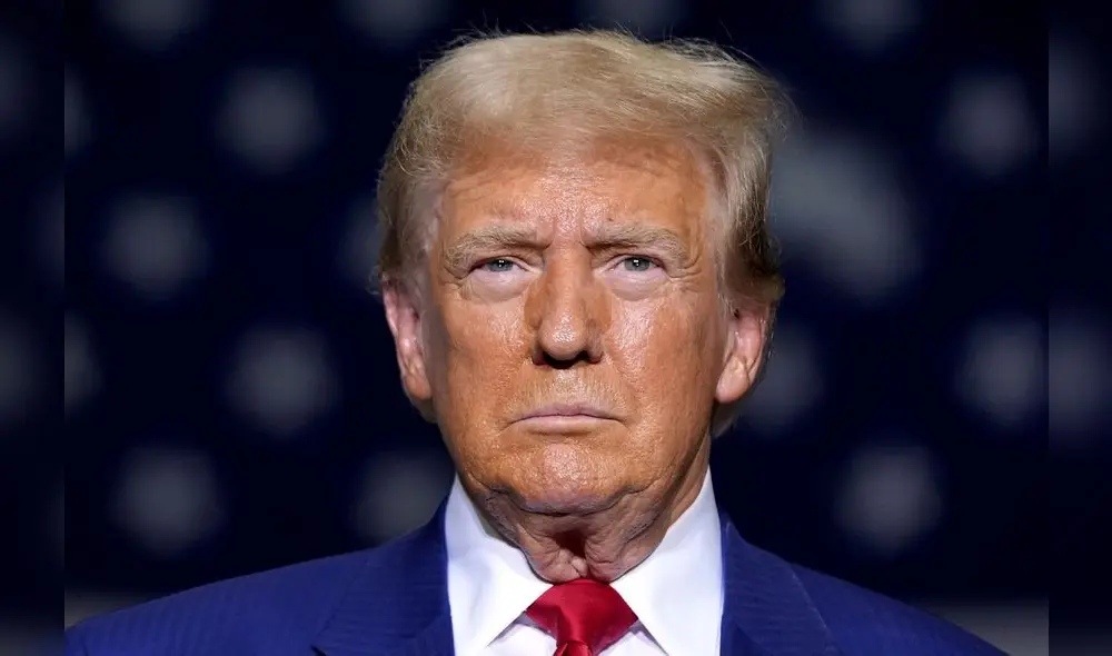 Donald Trump confirmó que los aranceles impuestos a México y Canadá continuarán según lo establecido. Foto: Columbia Journalism