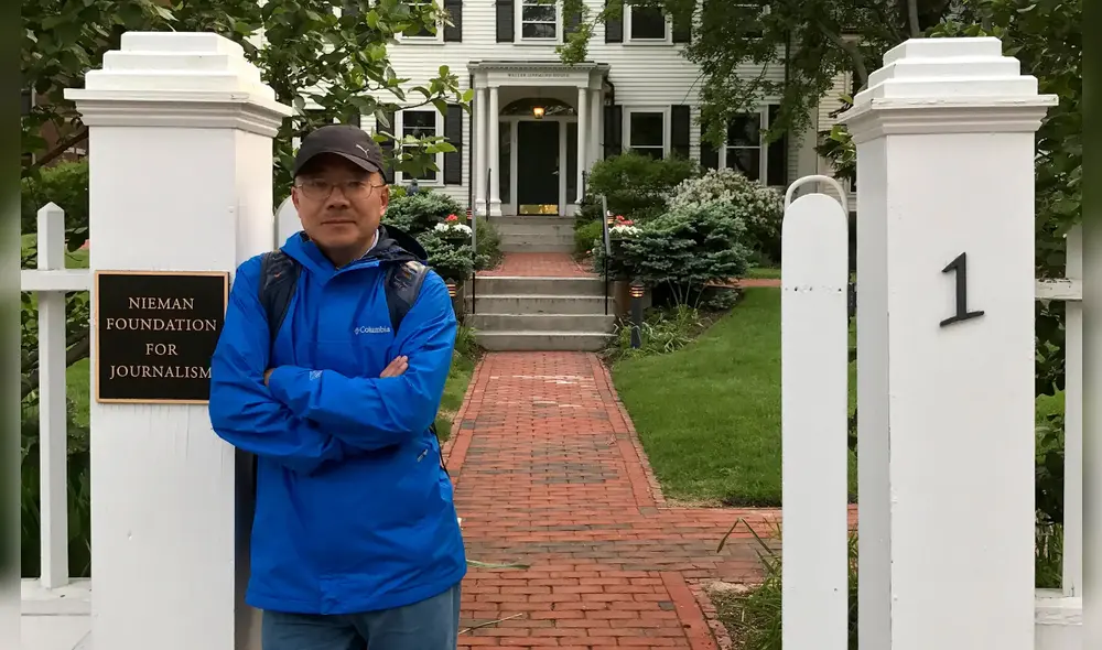 Periodista chino es condenado a 7 años por espionaje. Su hijo clama por justicia y pide su liberación. Foto: Dong Family, via Associated Press