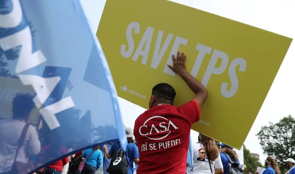 El Estatus de Protección Temporal (TPS) es un beneficio migratorio en EE. UU. que ofrece protección a ciudadanos de países en crisis. Sin embargo, en 2025 se anunciarán cambios que afectarán a miles de inmigrantes. Foto: CNN El Estatus de Protección Temporal (TPS) es un beneficio migratorio en EE. UU. que ofrece protección a ciudadanos de países en crisis. Sin embargo, en 2025 se anunciarán cambios que afectarán a miles de inmigrantes. Foto: CNN