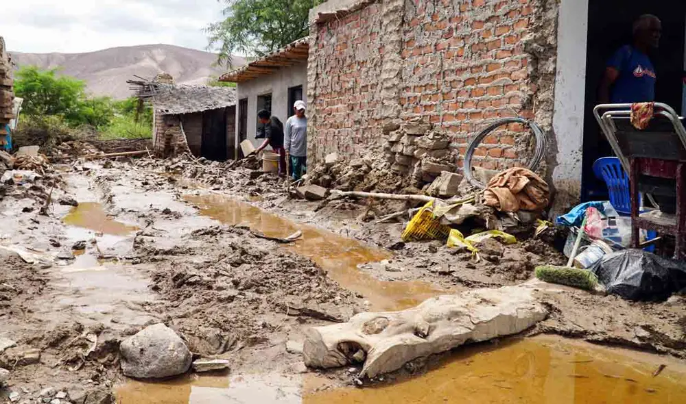 Tras la intensa lluvia reportada en Pucusana, las autoridades prevén un huaico en Pucusana. Foto: Andina