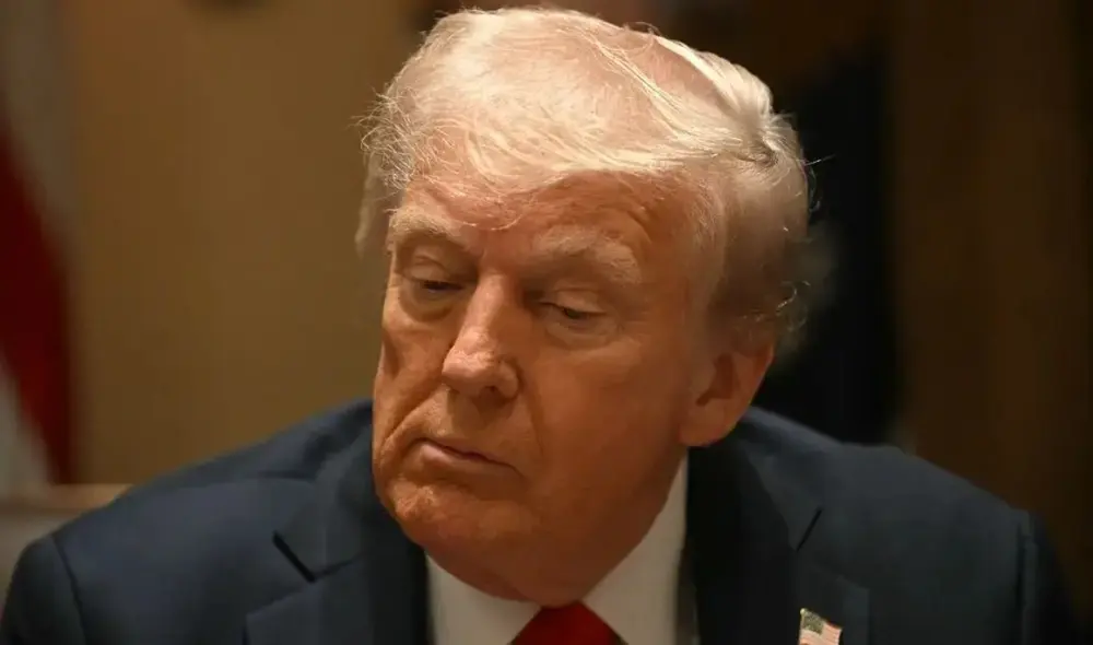 Donald Trump firmó una orden ejecutiva para modificar la 14A Enmienda en 2025, pero fue bloqueada. Foto: AFP Donald Trump firmó una orden ejecutiva para modificar la 14A Enmienda en 2025, pero fue bloqueada. Foto: AFP