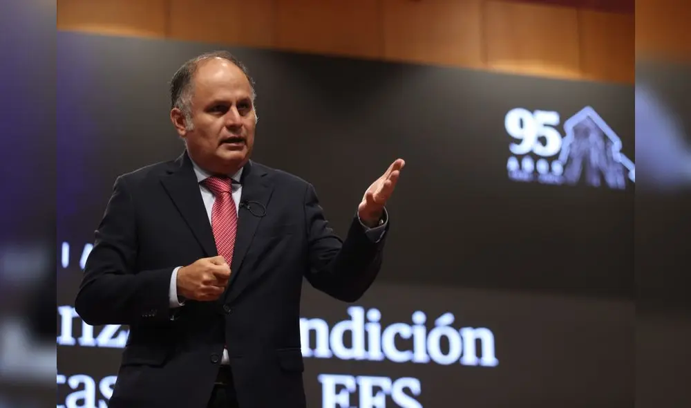 César Aguilar Surichaqui, Contralor General de la República