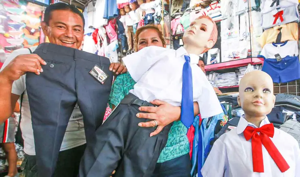 Los padres de familia se encuentran preocupados por los gastos del Año Escolar 2025. Foto: composición LR/Andina
