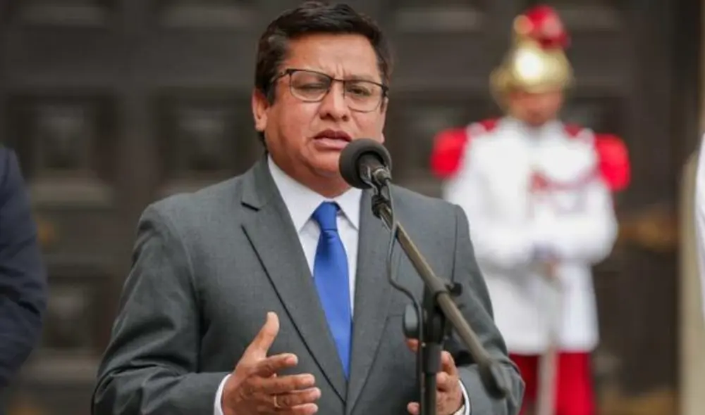 César Vásquez, ministro de Salud de Dina Boluarte, es acusado de hacer proselitismo mientras ocupa un cargo ministerial | Foto: Gobierno del Perú.